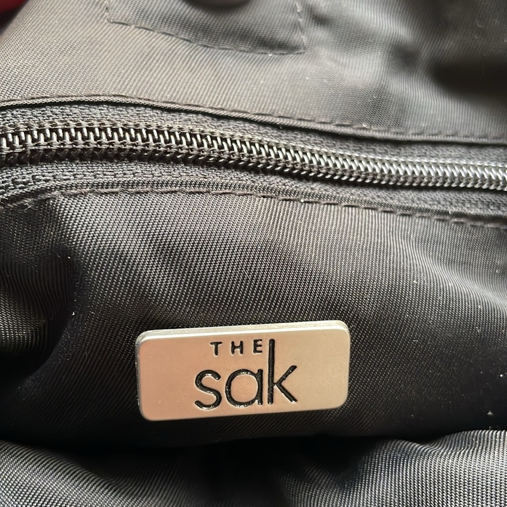 The Sak Crochet Black Double Strap Bag NWOT FREE The Sak KEYCHAIN - Picture 7 of 11